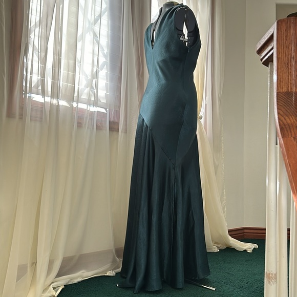 Holiday green dress - Picture 4 of 6